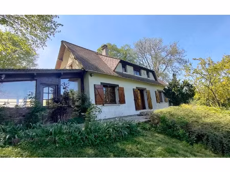 maison gisors 108 m² t-5 à vendre  221 000 €