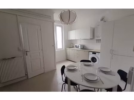 location appartement  m² t-4 à le havre  650 €