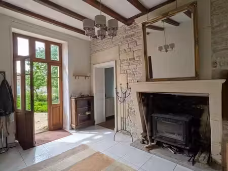 maison 12 pièces 261 m²