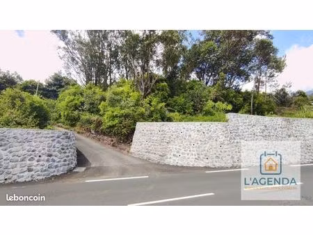 terrain 1 537 m² cilaos