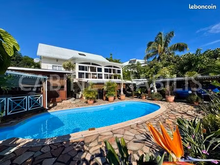 maison 5 pièces 105 m²