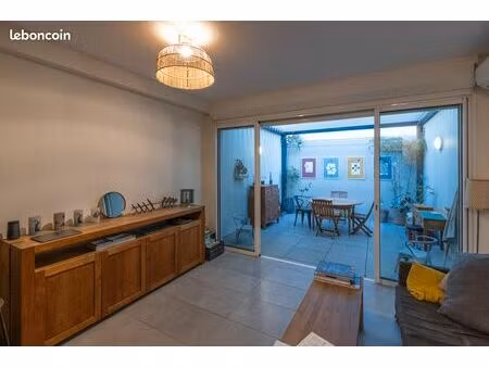 appartement t3 au centre de saint-denis