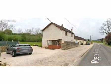 local adapté au métier de bouche et toutes autres activités