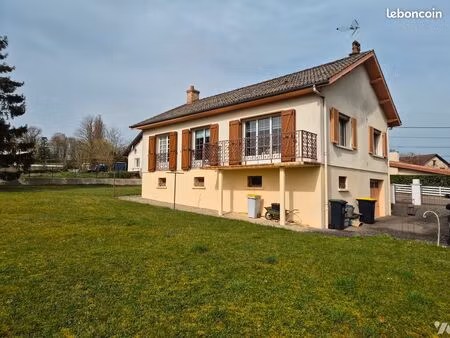 pavillon 4 pièces 77 m²
