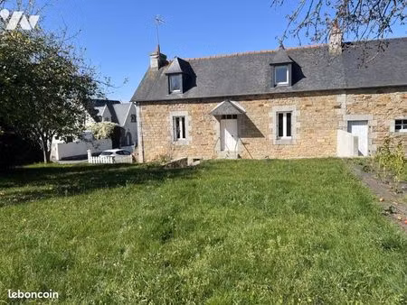 vend maison ploumagaor