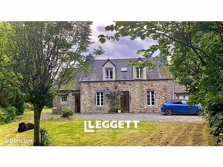 maison 10 pièces 126 m²