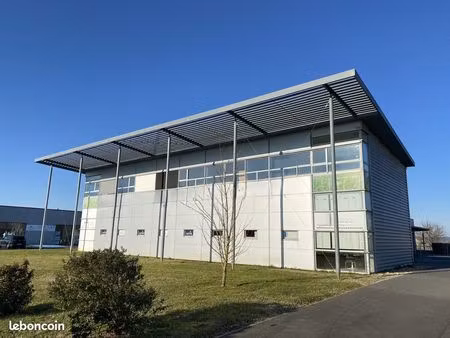 bureaux et entrepôt