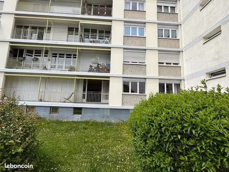appartement 6 pièces 100 m²