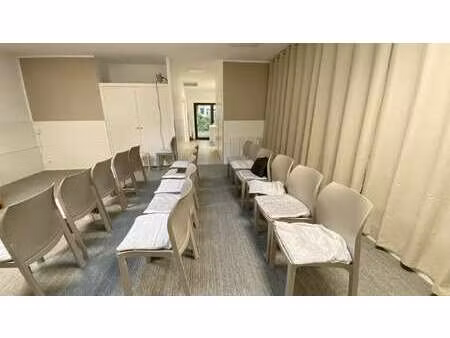 vente bureaux et commerces à angers centre (49000) : à vendre / angers centre