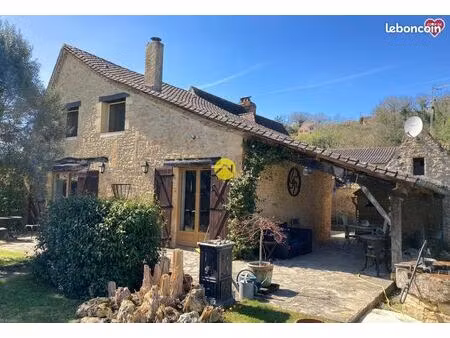 maison perigourdine avec hangar