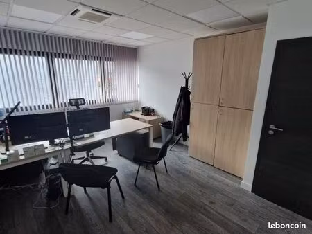 local 203 m² serre les sapins
