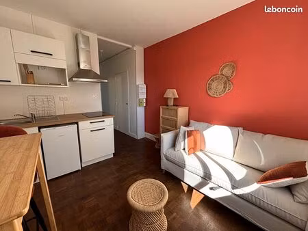 studio 1 pièce 21 m²
