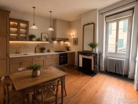 superbe appartement t 3 ou t4 rénovation à neuf