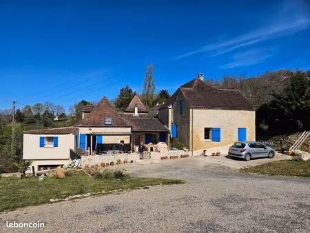maison avec chambres d'hotes
