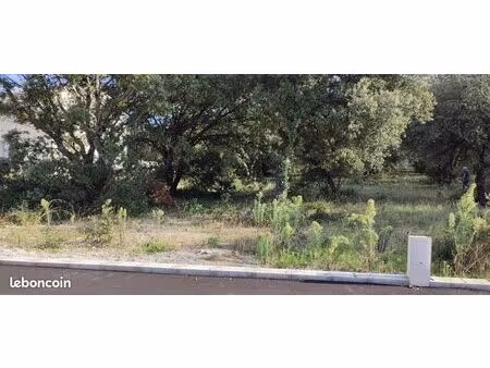 terrain 1 821 m² la baume de transit