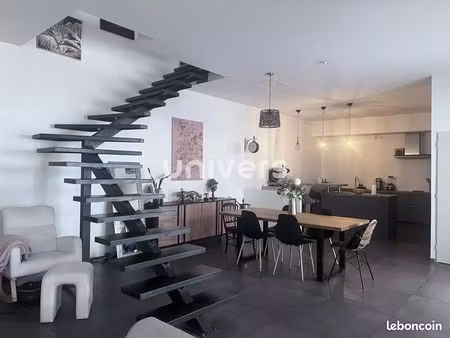 maison 3 pièces 128 m²
