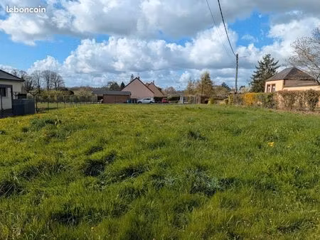 terrain 1 200 m² portes