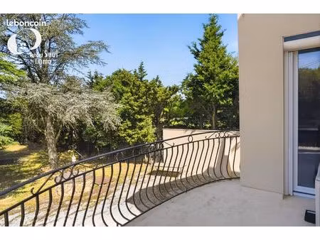 villa 5 pièces 136 m²
