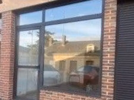 local commercial 38m2