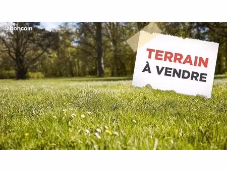 terrain 530 m² routot
