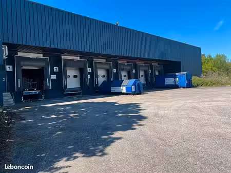 entrepôt 5282 m² val de reuil