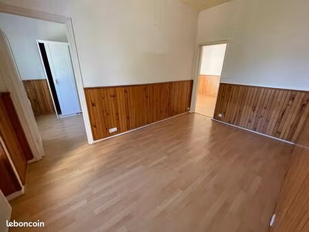 appartement 5 pièces 61 m²