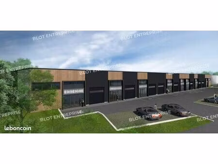 local d'activité 277 m²