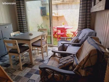 maisonnette à rénover proche plage et toutes commodités à pied