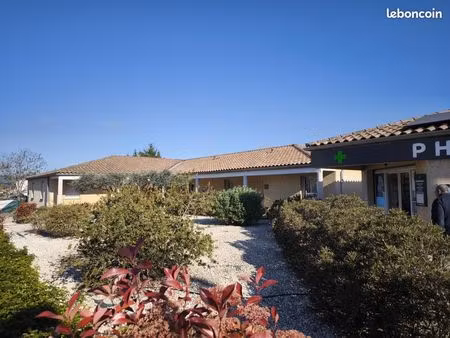 location pro | local commercial | 67 m² | lézan