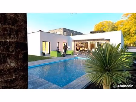 maison 4 pièces 154 m²
