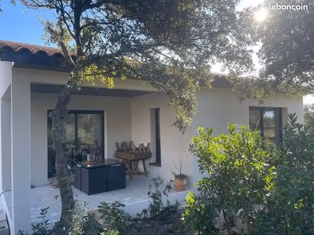 villa 4 pièces 85 m²
