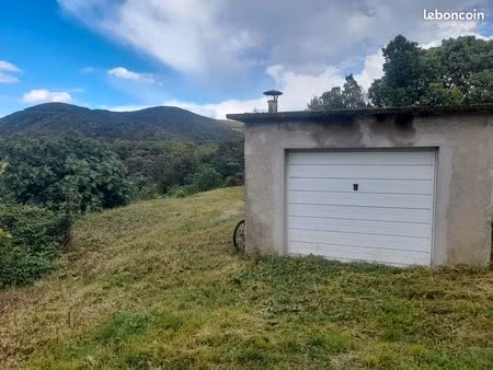 terrain et garage