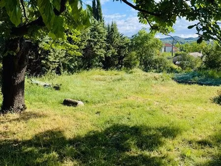 terrain 727 m² saint-hippolyte-du-fort