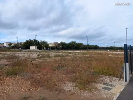 terrain 313 m² laudun l ardoise