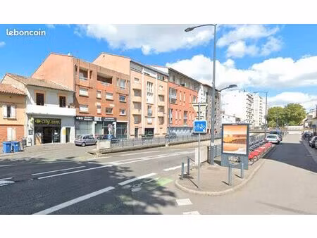 local commercial - saint agne