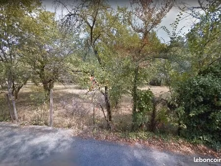 terrain 670 m² saint jory