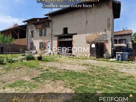 maison en pisé 120 m² – 4 chambres – fort potentiel – saint-cassien