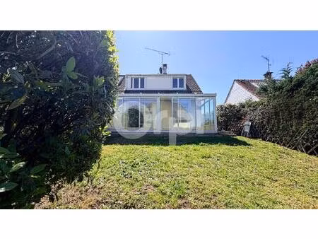 maison 5 pièces sur s/sol total à vendre