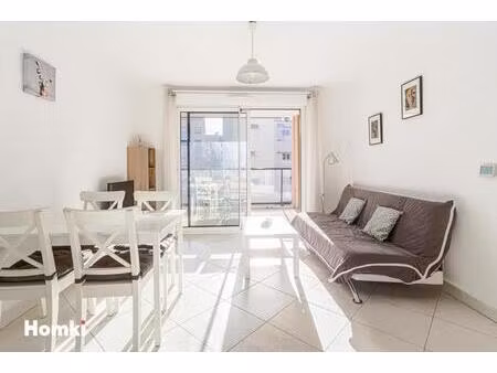2 pièces de 38m2 avec terrasse et parking