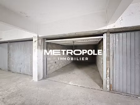 garage de 17 m2 à louer