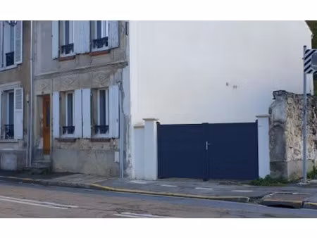 location maison  m² t-4 à gandelu  805 €