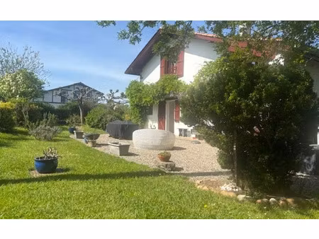 maison larressore 152 m² t-5 à vendre  605 000 €
