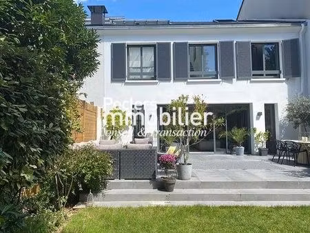 maison familiale 5 chambres et jardin en coeur de ville
