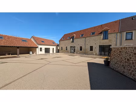 maison neuve avec terrasse