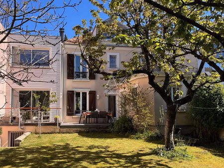 vente maison saint maur des fosses  144m² 6 pièces 844 000€ avec garage