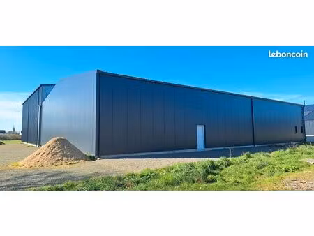 local activité 696 m² + terrain 1706 m² - ploudaniel 29 - bâtiment récent