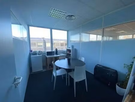 location bureaux 118 m²