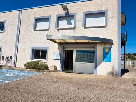 bureaux à louer 225 m2 le rieu
