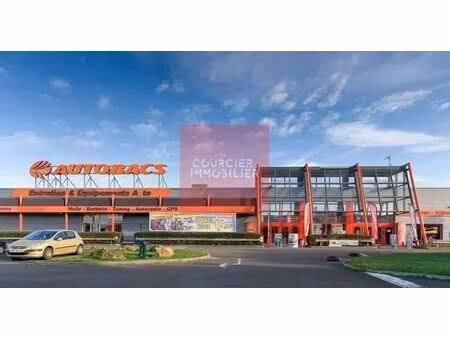 location commerce coignieres 78310 1026m²
