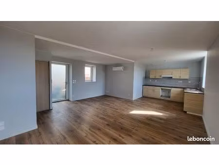 duplex atypique 112 m² – 4 chambres – terrasse – dpe b – centre saint-héand